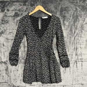 Hollister Women's XS Black White Floral Print Wrap Mini Dress Zipper Pockets